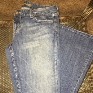 American Eagle Jeans EUC
